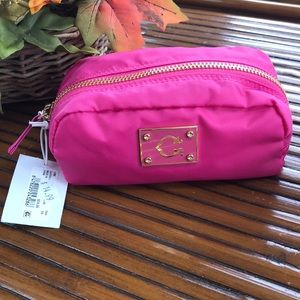 C. wonder Small Makeup Bags